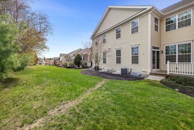 28 Simeon Howard Way 28, Westborough, MA 01581