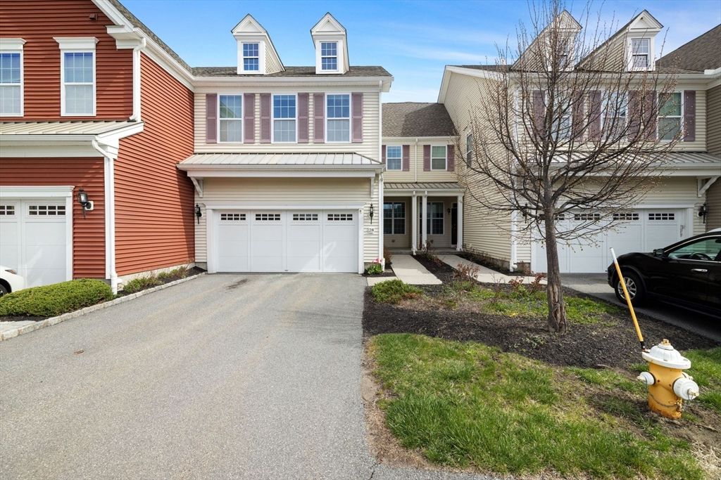 28 Simeon Howard Way 28, Westborough, MA 01581