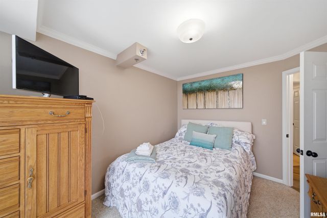 125 SW JEFFERSON Street W18A, Peoria, IL 61602