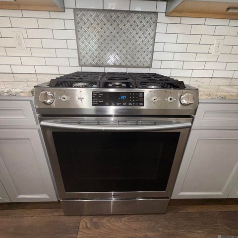 38461 Brown Rd, Prairieville, LA 70769