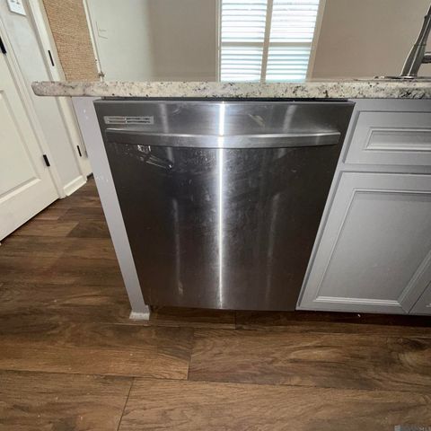 38461 Brown Rd, Prairieville, LA 70769