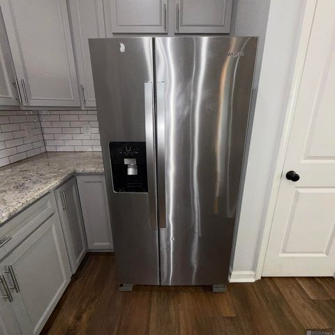 38461 Brown Rd, Prairieville, LA 70769