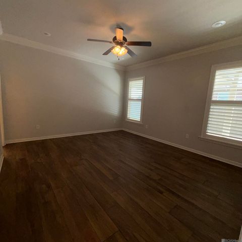 38461 Brown Rd, Prairieville, LA 70769