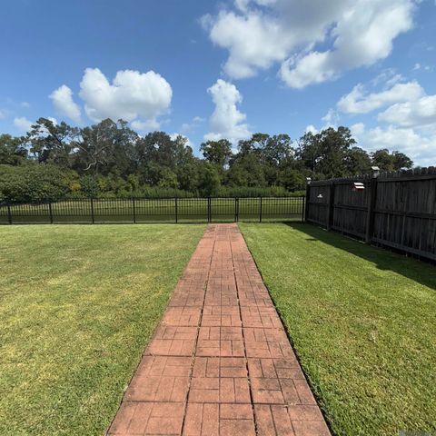 38461 Brown Rd, Prairieville, LA 70769