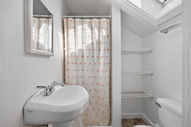 933-935 West Yarmouth Rd, Yarmouth, MA 02675