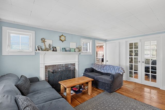 933-935 West Yarmouth Rd, Yarmouth, MA 02675