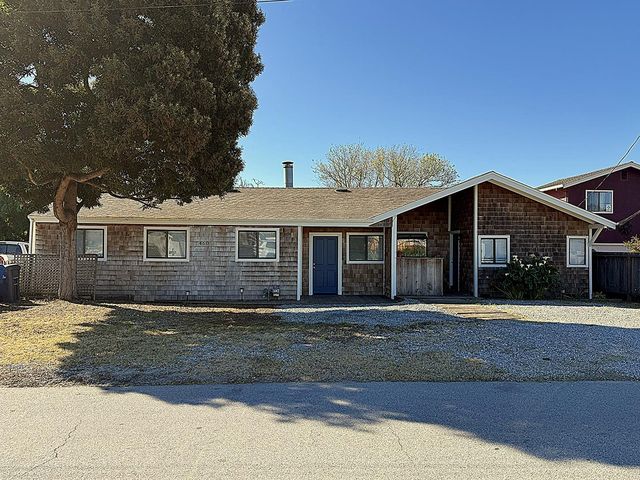 460 Rodriguez Street, Santa Cruz, CA 95062