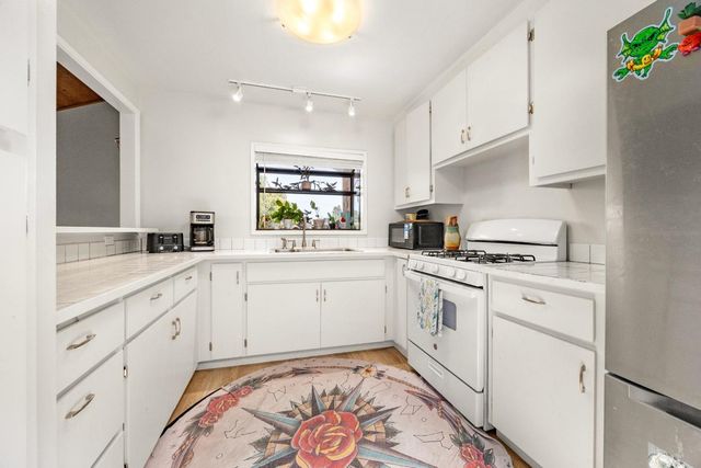 460 Rodriguez Street, Santa Cruz, CA 95062