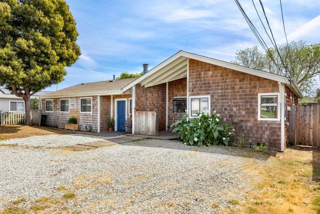 460 Rodriguez Street, Santa Cruz, CA 95062