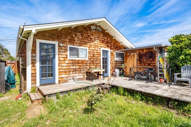 460 Rodriguez Street, Santa Cruz, CA 95062