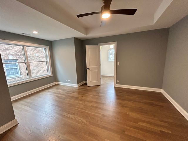 769 S Fairview Avenue, Elmhurst, IL 60126