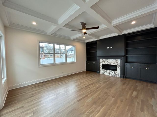 769 S Fairview Avenue, Elmhurst, IL 60126