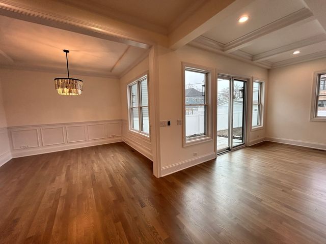 769 S Fairview Avenue, Elmhurst, IL 60126