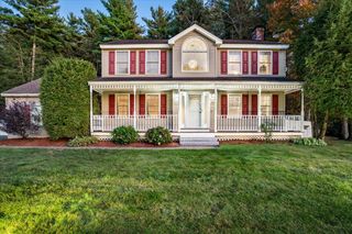 36 Sutherland Drive, Hudson, NH 03051