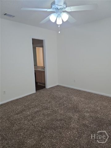 9826 Whitefield Avenue B, Savannah, GA 31406