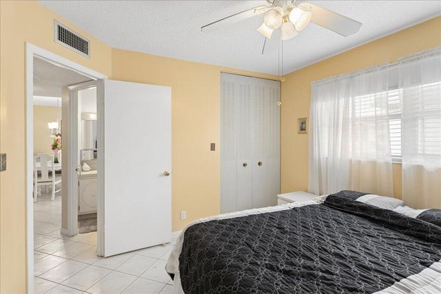 4321 NW 16TH Street C202, Lauderhill, FL 33313