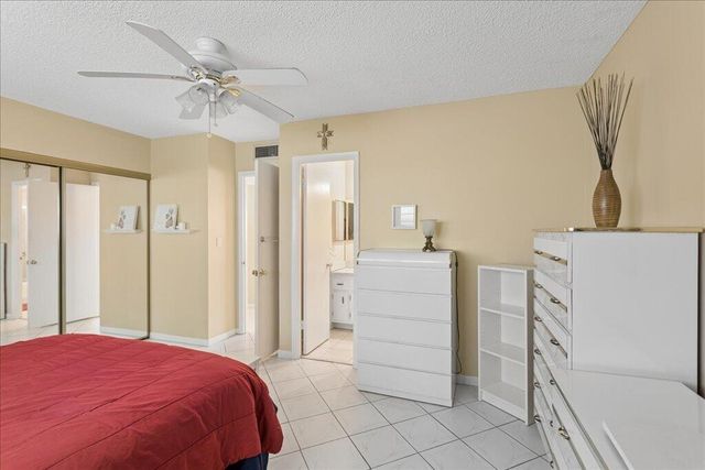 4321 NW 16TH Street C202, Lauderhill, FL 33313