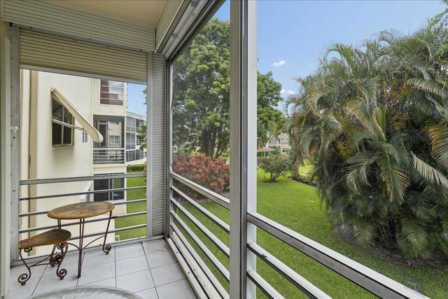 4321 NW 16TH Street C202, Lauderhill, FL 33313