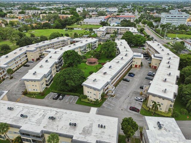 4321 NW 16TH Street C202, Lauderhill, FL 33313