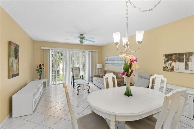 4321 NW 16TH Street C202, Lauderhill, FL 33313