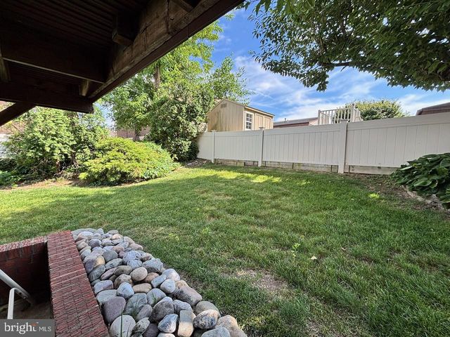 15129 KOVATS DR, Philadelphia, PA 19116