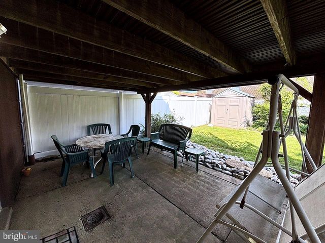 15129 KOVATS DR, Philadelphia, PA 19116