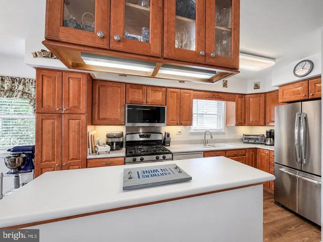 15129 KOVATS DR, Philadelphia, PA 19116