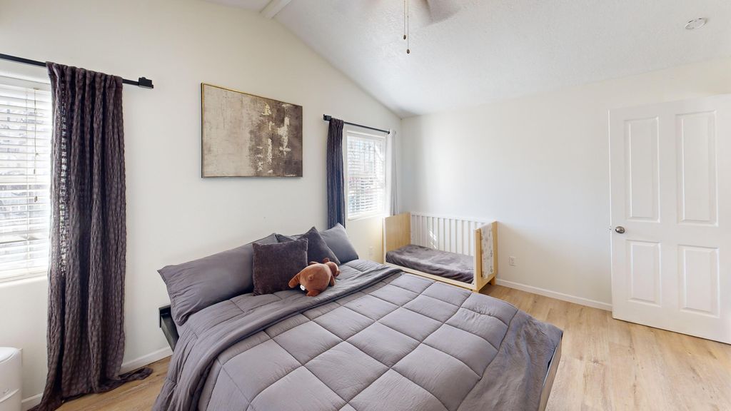 Image 15 of property listing at 1808 William Street SE, Albuquerque, NM 87102