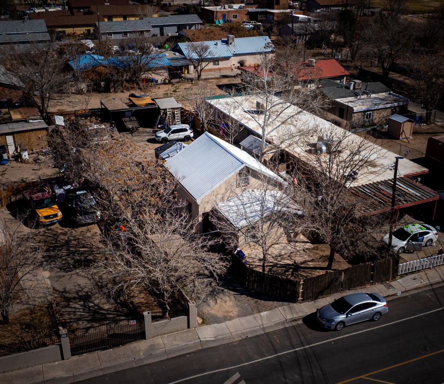 Image 28 of property listing at 1808 William Street SE, Albuquerque, NM 87102