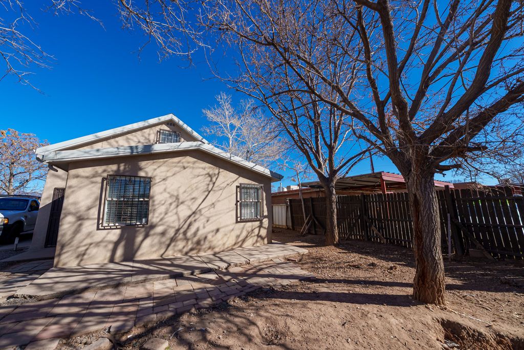 Image 30 of property listing at 1808 William Street SE, Albuquerque, NM 87102