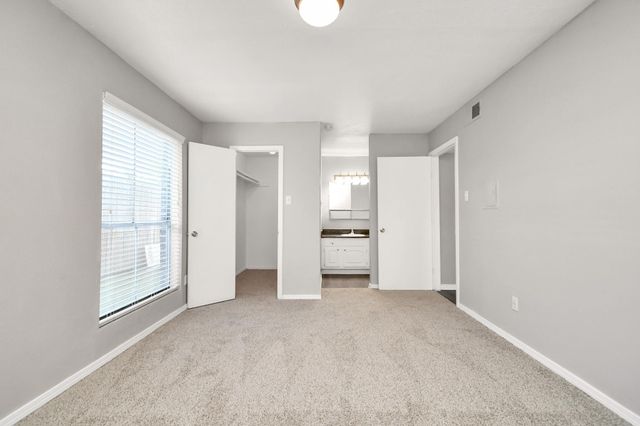 7700 W Airport Boulevard 1206, Houston, TX 77071