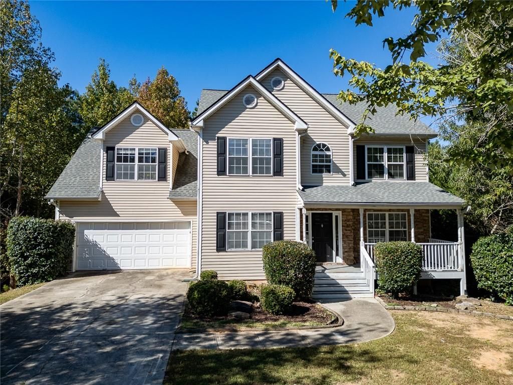 916 Tucker Lane, Loganville, GA 30052