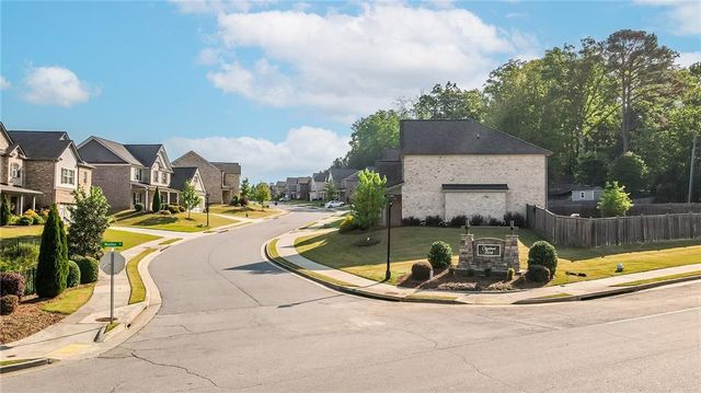 2051 Harvester Lane, Buford, GA 30518