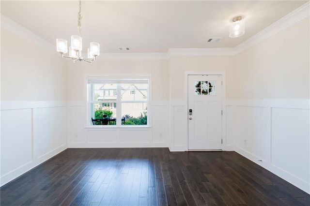 2051 Harvester Lane, Buford, GA 30518