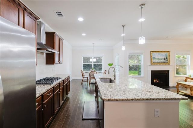 2051 Harvester Lane, Buford, GA 30518