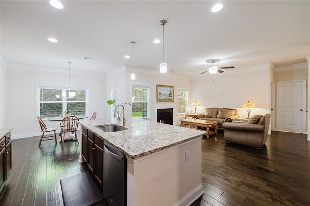 2051 Harvester Lane, Buford, GA 30518
