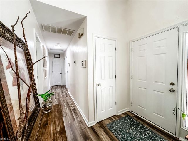 5613 Nathaniel ST, Suffolk, VA 23435