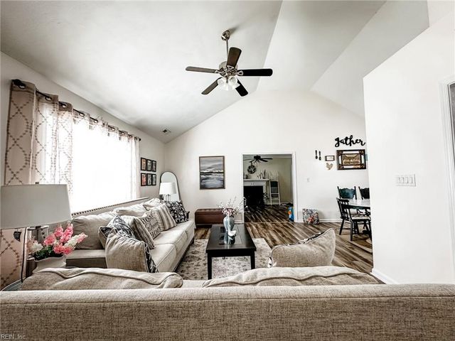 5613 Nathaniel ST, Suffolk, VA 23435