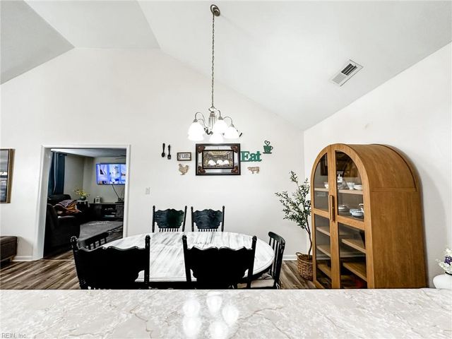 5613 Nathaniel ST, Suffolk, VA 23435