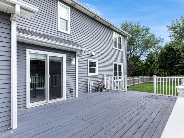 6076 Angel Lane, Lisle, IL 60532