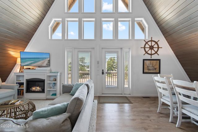 202 E Second Street, Ocean Isle Beach, NC 28469