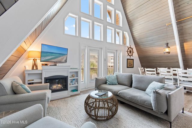 202 E Second Street, Ocean Isle Beach, NC 28469