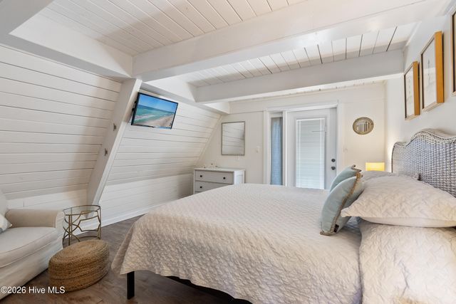 202 E Second Street, Ocean Isle Beach, NC 28469