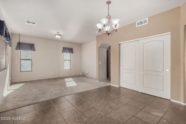 39371 S Cinch Strap Place, Tucson, AZ 85739