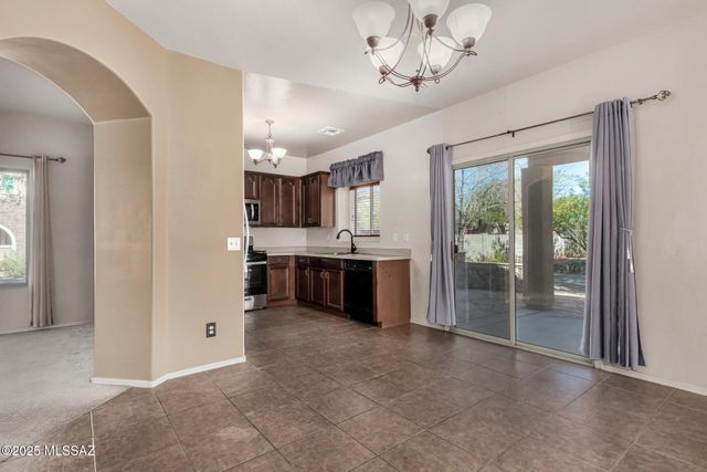 39371 S Cinch Strap Place, Tucson, AZ 85739