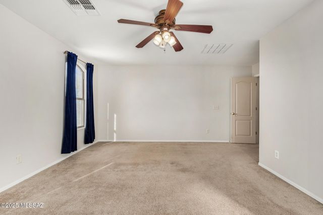 39371 S Cinch Strap Place, Tucson, AZ 85739