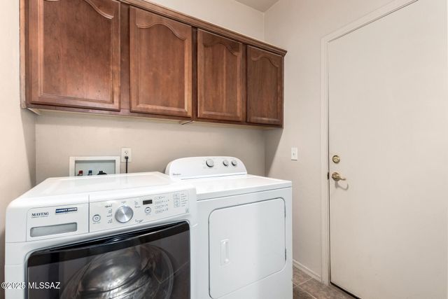 39371 S Cinch Strap Place, Tucson, AZ 85739