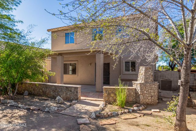 39371 S Cinch Strap Place, Tucson, AZ 85739