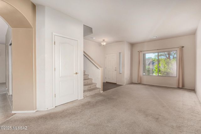 39371 S Cinch Strap Place, Tucson, AZ 85739