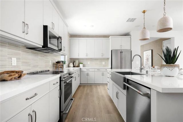 26147 Pepper Tree Ridge Road, Corona, CA 92883